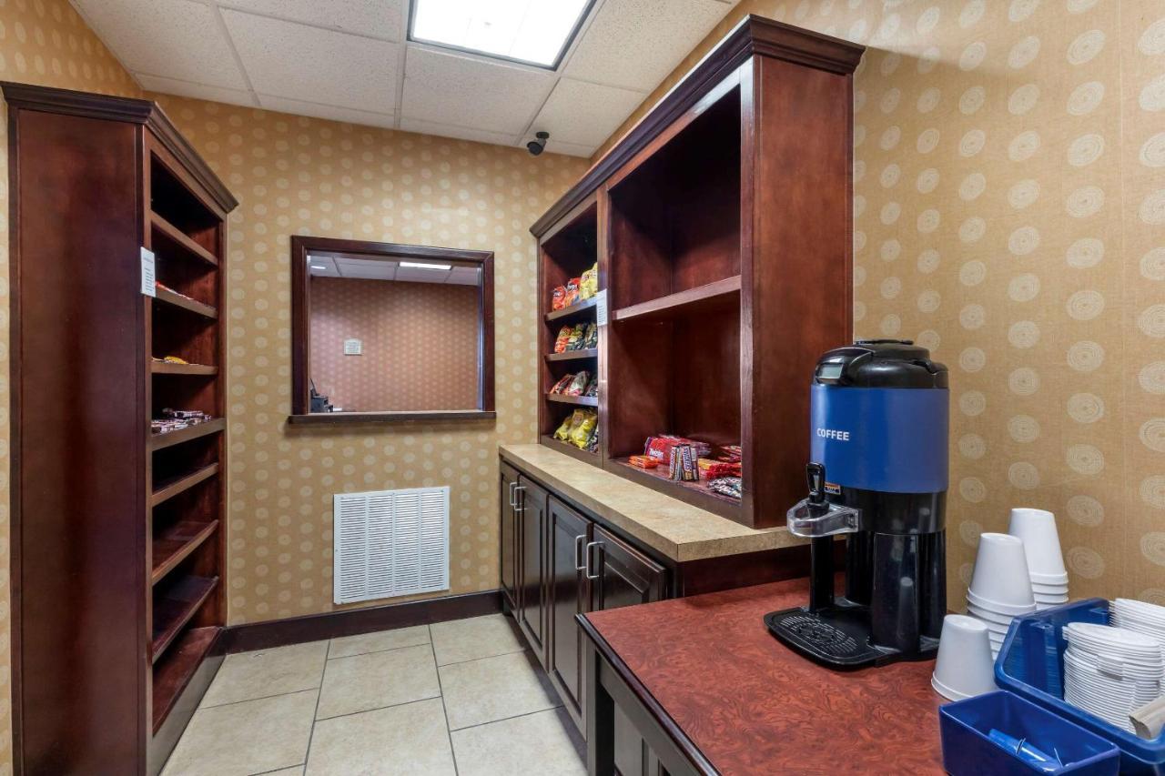 Comfort Inn & Suites Denison - Lake Texoma Luaran gambar